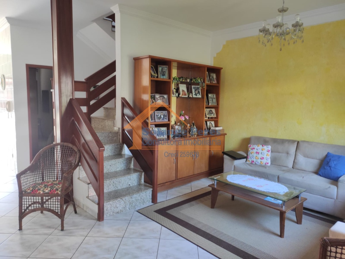 Casa, 3 quartos, 250 m² - Foto 9