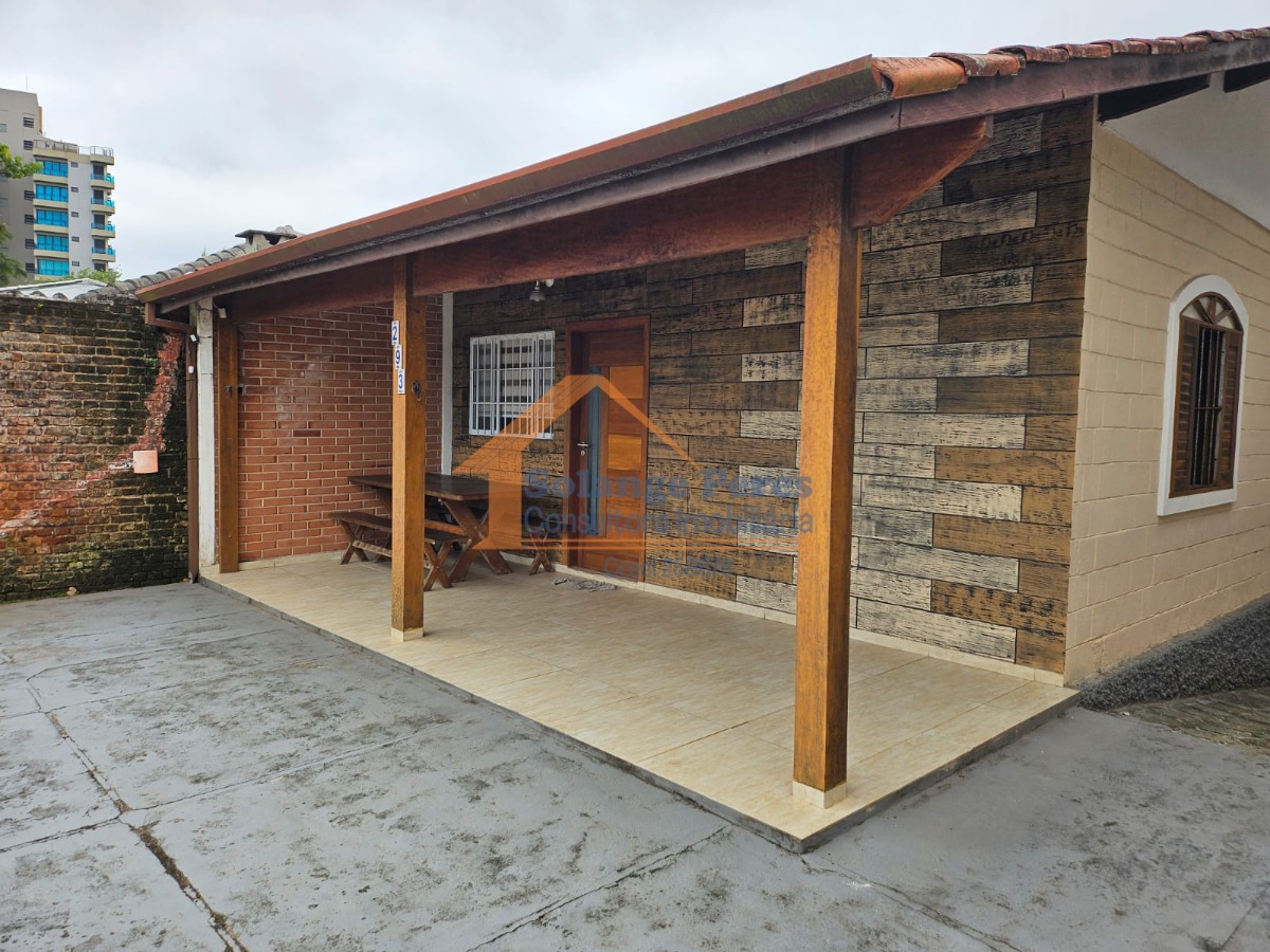 Casa, 3 quartos, 127 m² - Foto 1