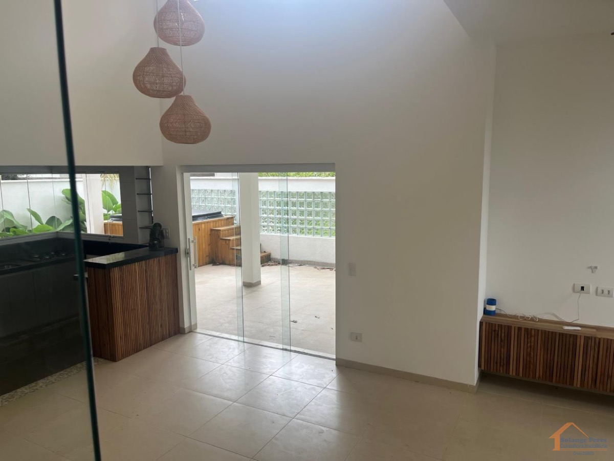 Casa, 5 quartos, 240 m² - Foto 17
