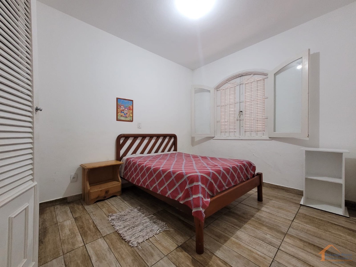 Casa, 3 quartos, 167 m² - Foto 2