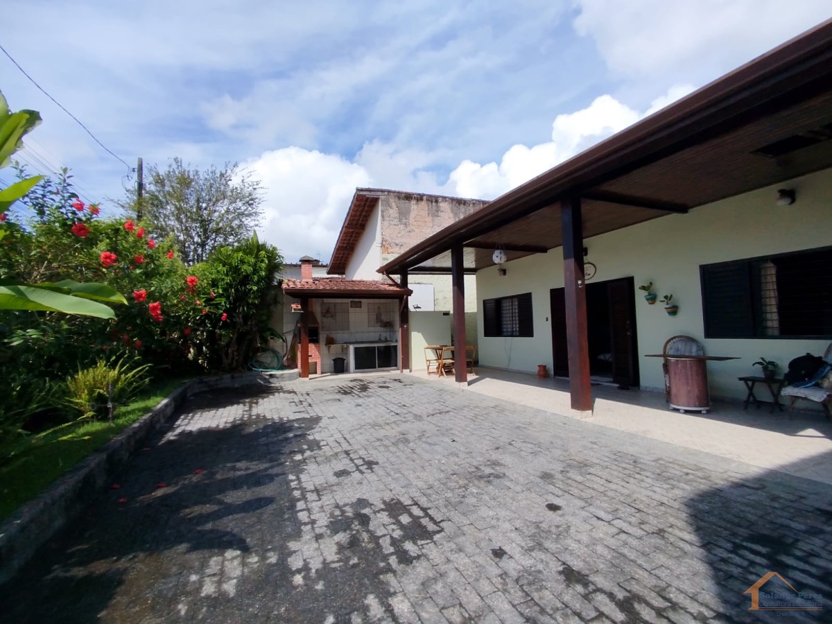 Casa, 3 quartos, 300 m² - Foto 1