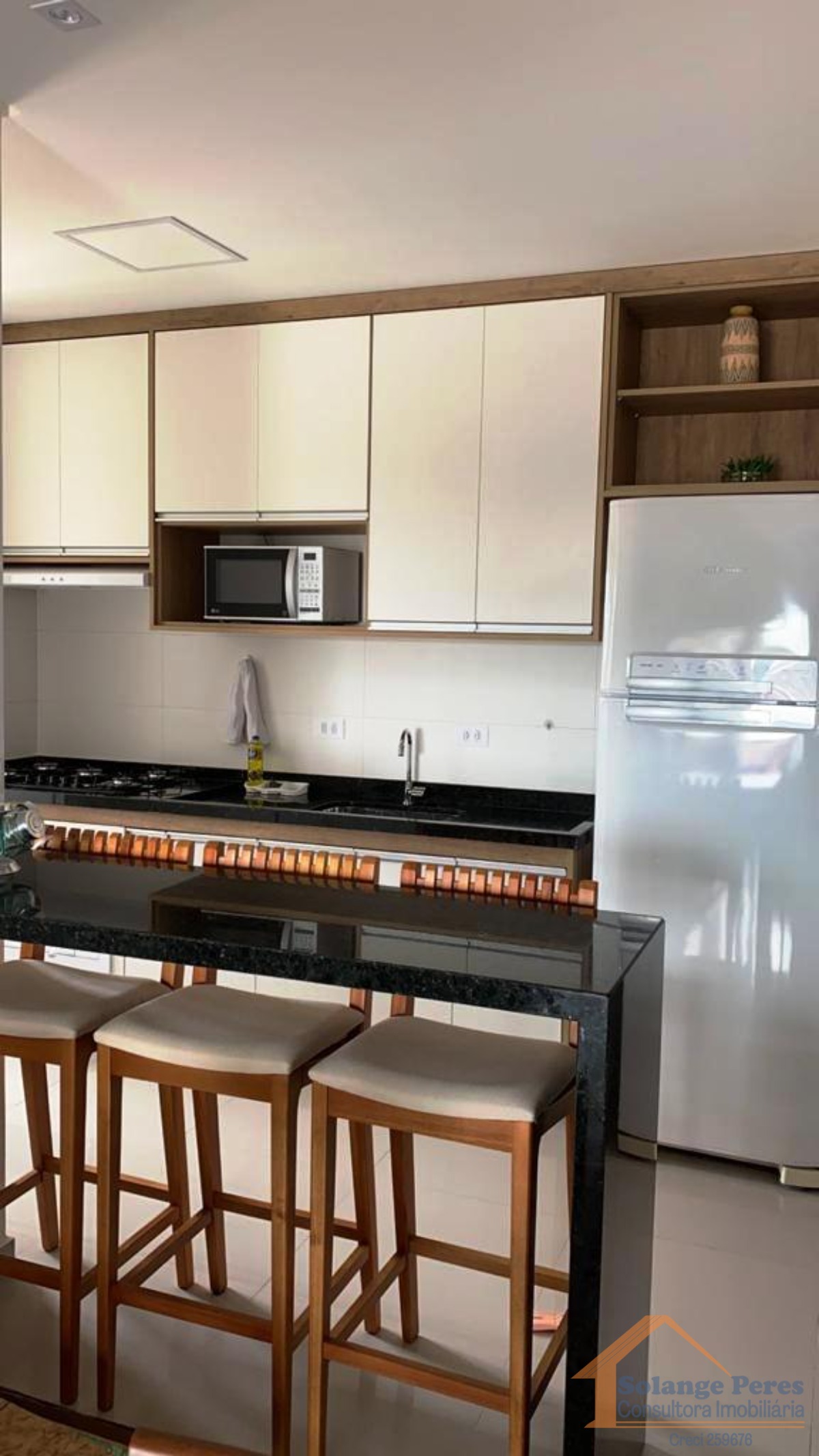 Apartamento à venda com 2 quartos, 75m² - Foto 8